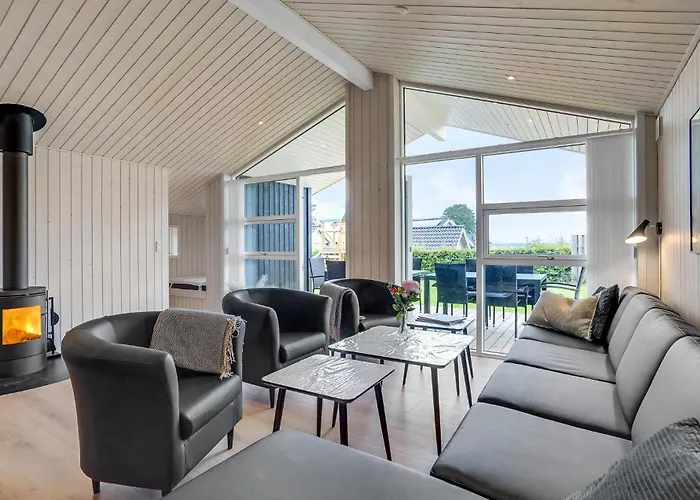 Сasa de vacaciones Beautiful In With Sauna Hadsund